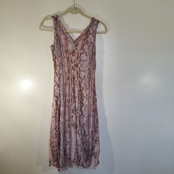 T Tahari Dresses & Skirts - T Tahari Cheetah Print ruffle Dress size XS summer Vacation travel